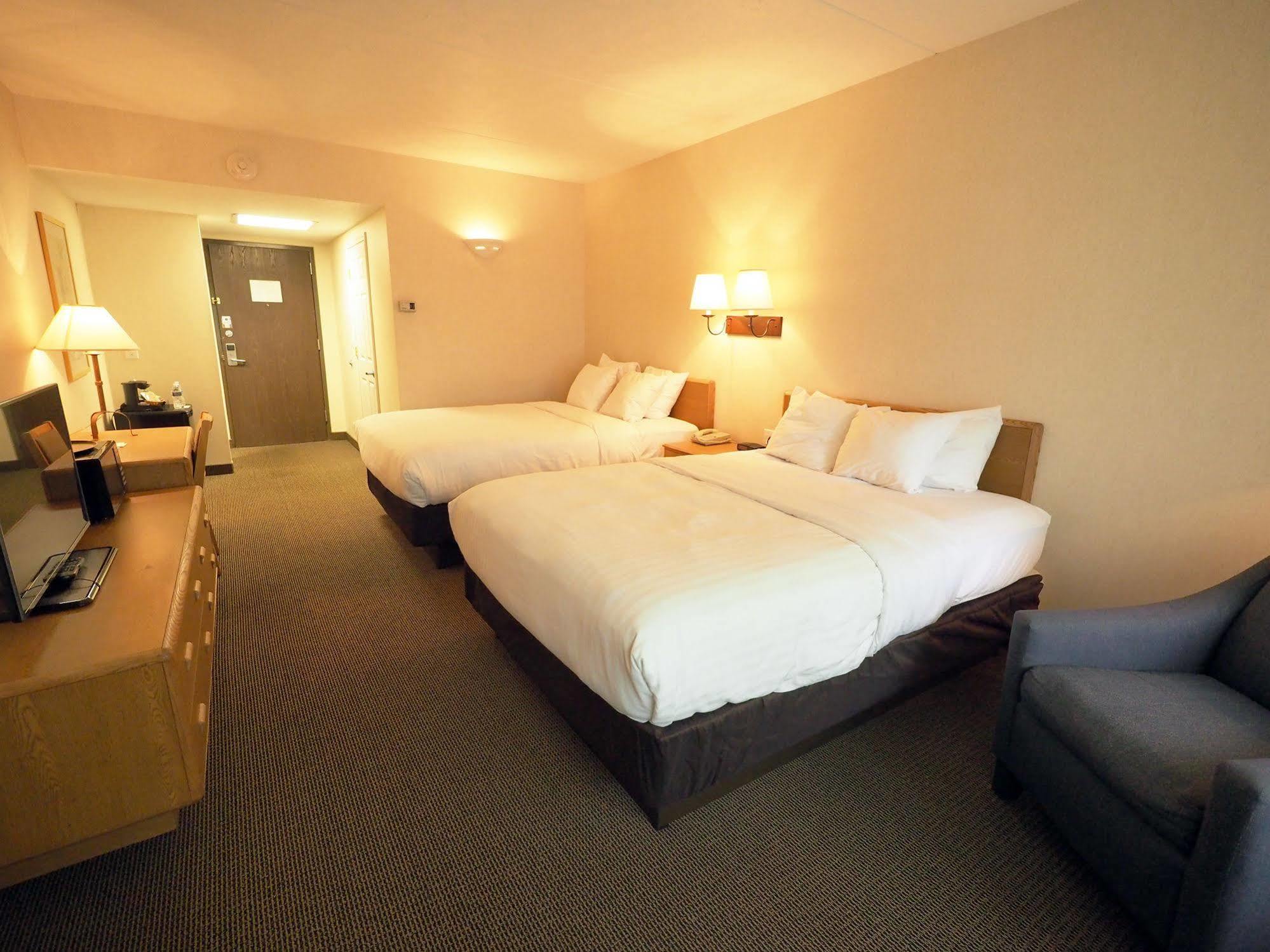 Evergreen Resort Cadillac Luaran gambar